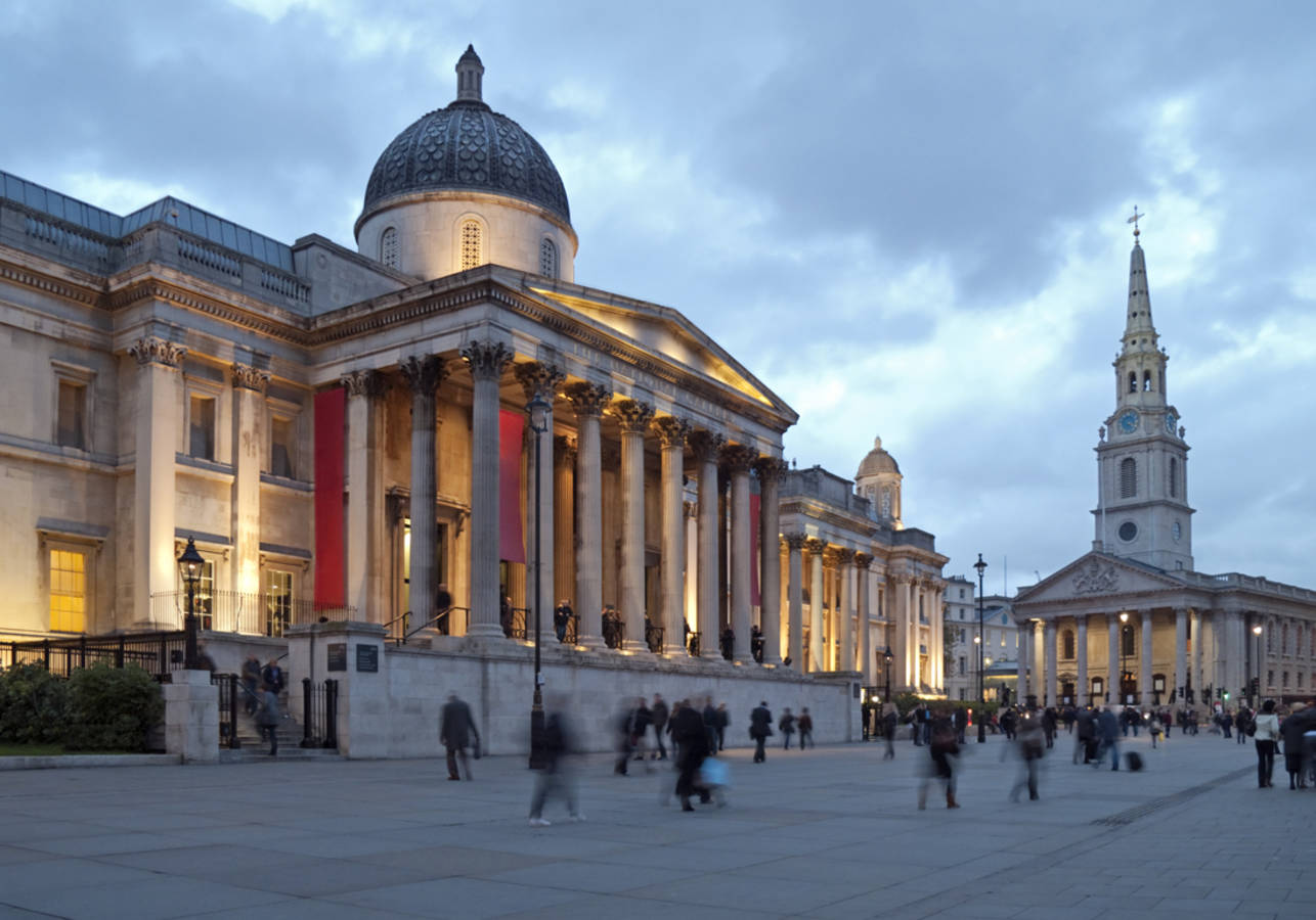9,英国伦敦国家美术馆成立于1838年,馆内珍藏了很多珍贵的作品.